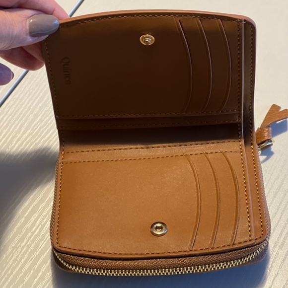 QUINCE Italian Pebbled Leather Compact Wallet Cognac NWOT - Picture 7 of 7
